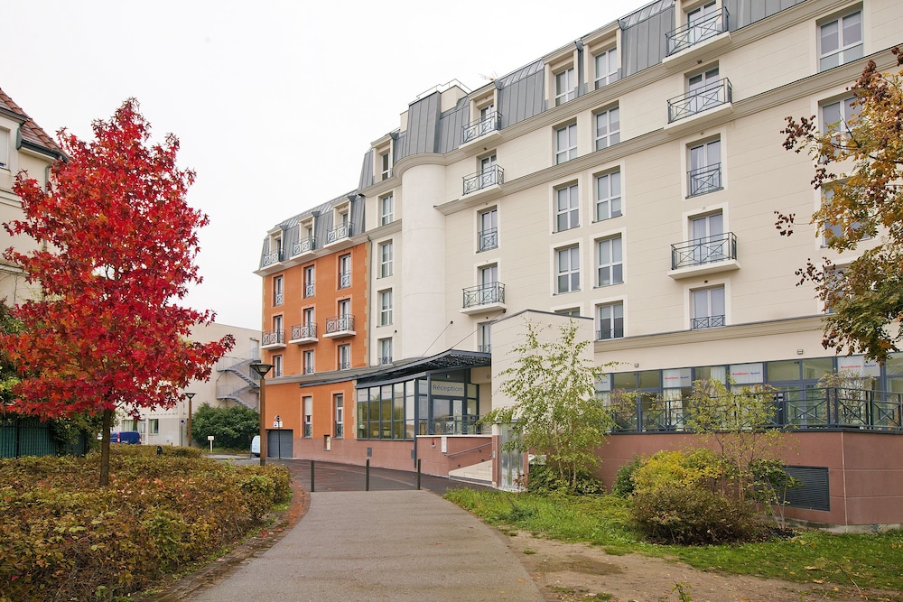Residhome Neuilly Bords De Marne Paris 76 Room Prices Reviews residhome-neuilly-bords-de-marne-paris-76-room-prices-reviews