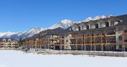 Bighorn Meadows Resort