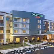 Top 10 Hotels With Restaurants In Stafford Va 54 Best Hotel