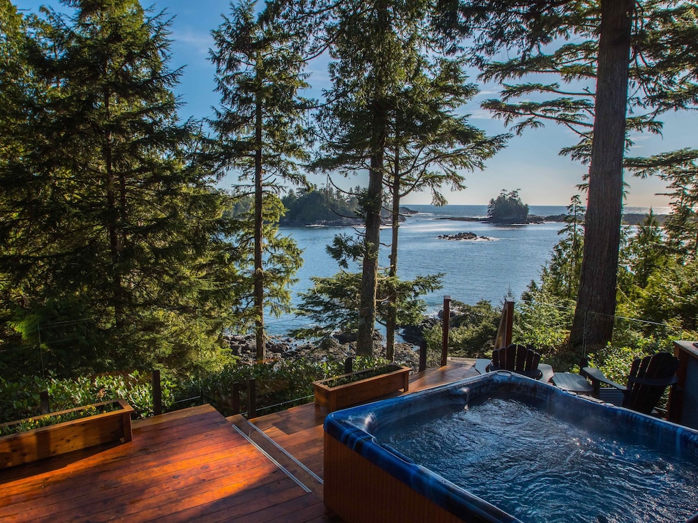 last minute deals ucluelet