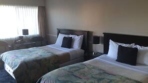 Iron/ironing board, rollaway beds, free WiFi