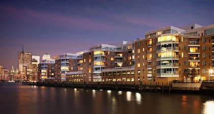 Luxy Suites Harborside