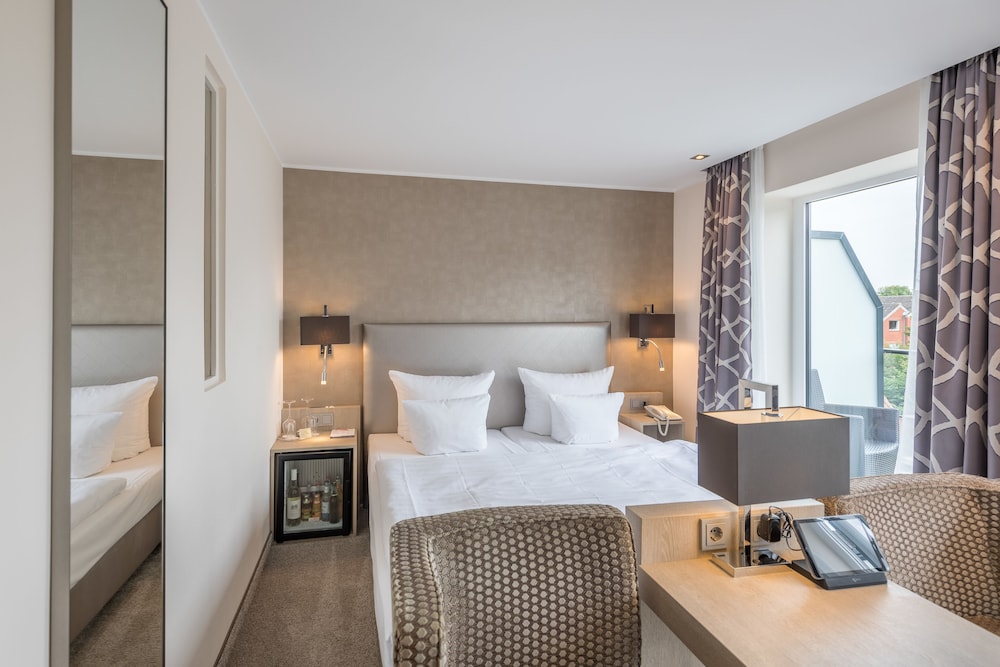 4 Star Hotels