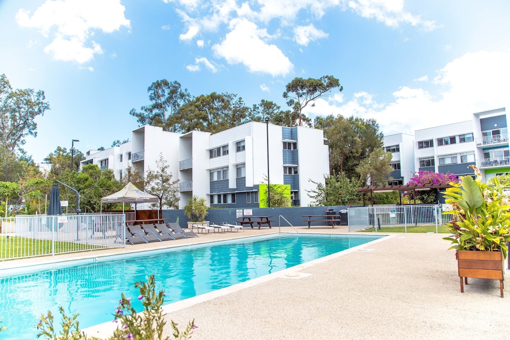 Griffith University Village in Gold Coast | Best Rates &