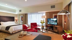 Minibar, in-room safe, desk, iron/ironing board
