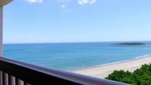 Standard Room, 2 Twin Beds, Smoking, Ocean View | Balcony