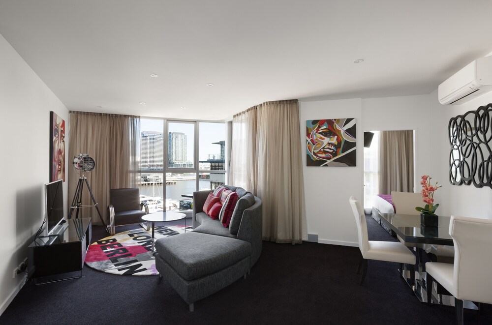 The Sebel Melbourne Docklands