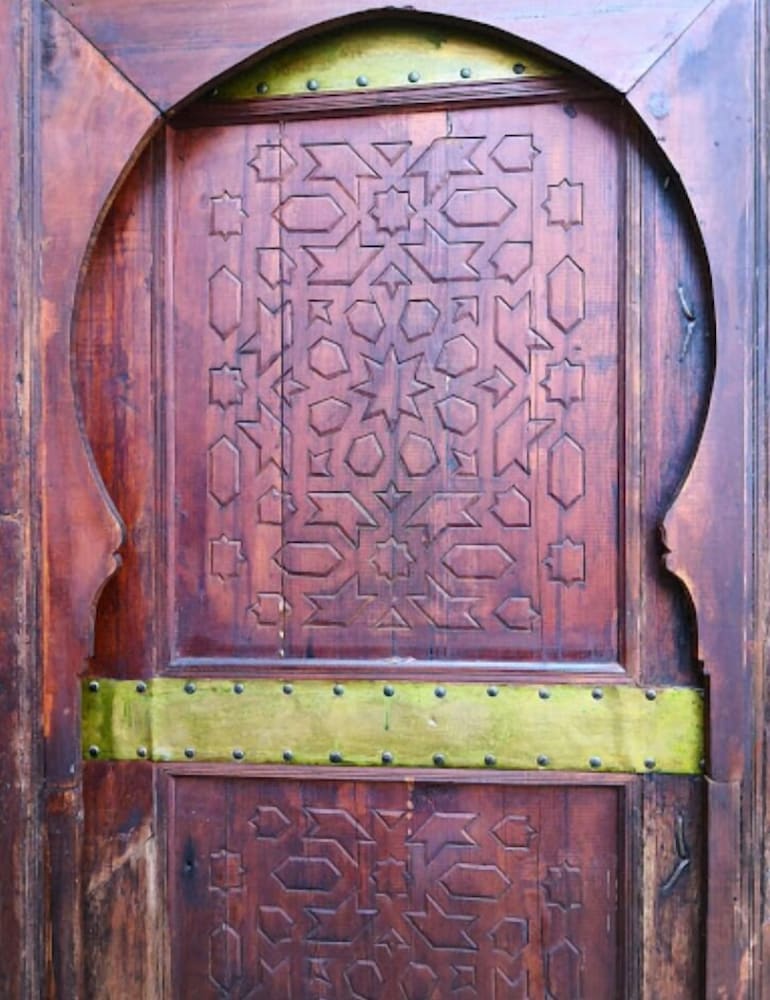 Photo - Dar Labchara