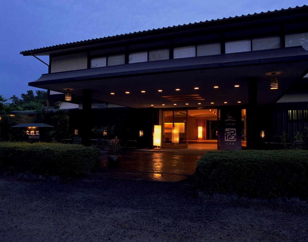 4 Star Hotels