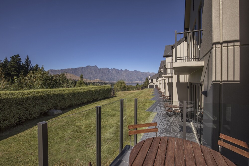 Platinum Queenstown Villas in Queenstown Best Rates & Deals on Orbitz