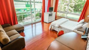 Premium bedding, in-room safe, individually decorated, desk