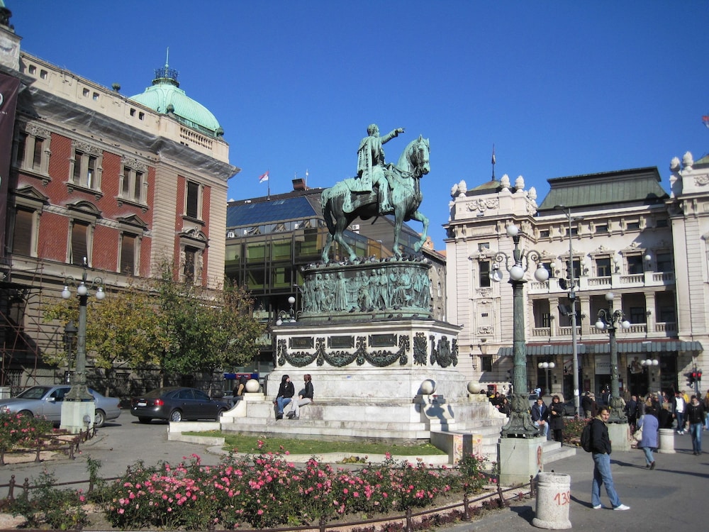 Foto - Manjež Centar