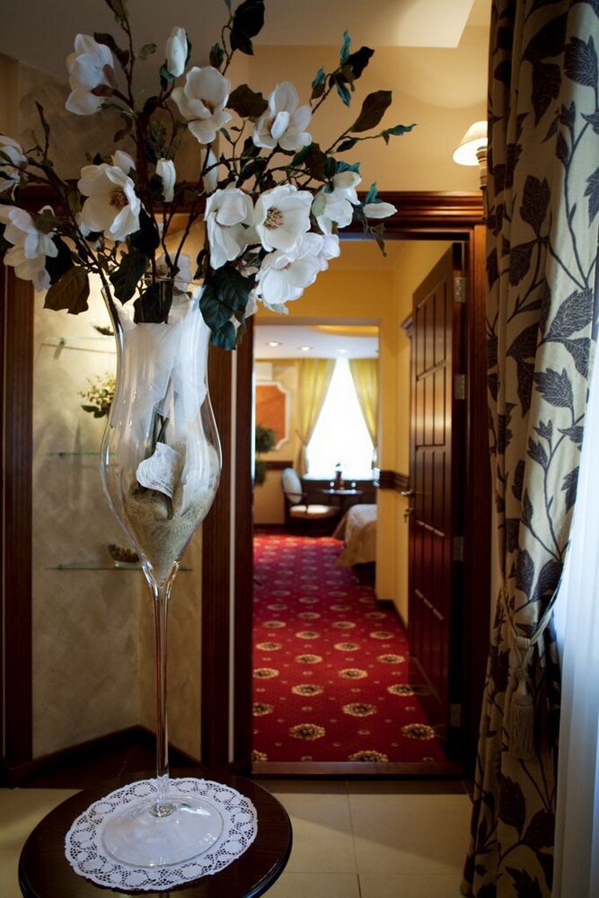 Foto - Manjež Centar