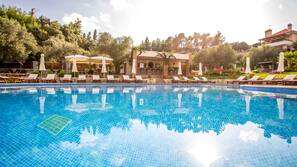 Outdoor pool, pool umbrellas, pool loungers