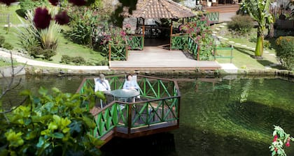 Trogon Lodge