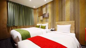 Frette Italian sheets, premium bedding, Select Comfort beds, minibar