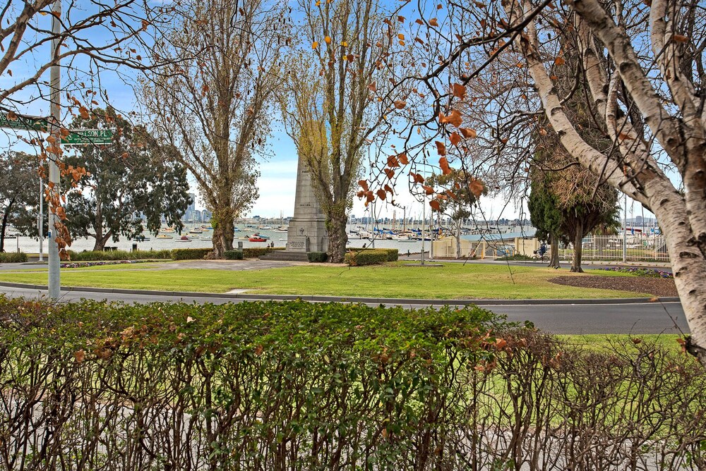 Beach/ocean view, Captain's Retreat Apartments and Cottages