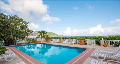 Maria's By the Sea Hotel