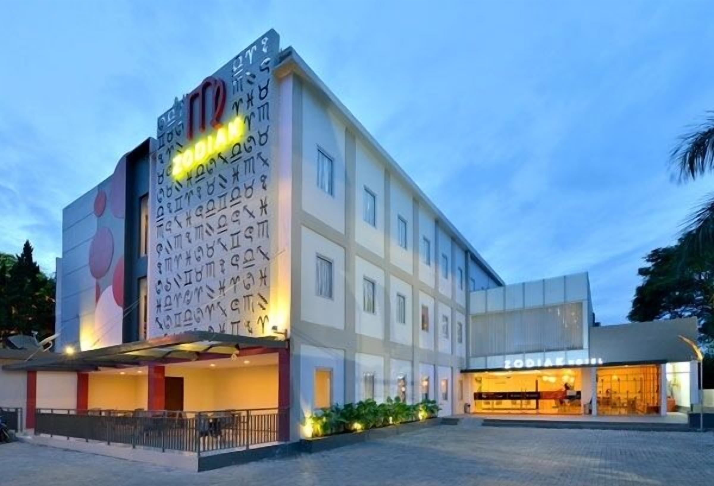 Zodiak Sutami By Kagum Hotels In Bandung Indonesia Expedia