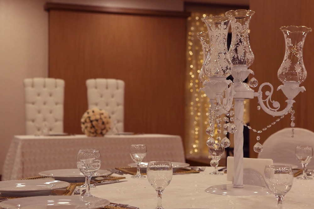 Imperial Park Hotel In Izmit Hotel Rates Reviews On Orbitz Imperial Park Hotel In Izmit Hotel Rates Reviews On Orbitz