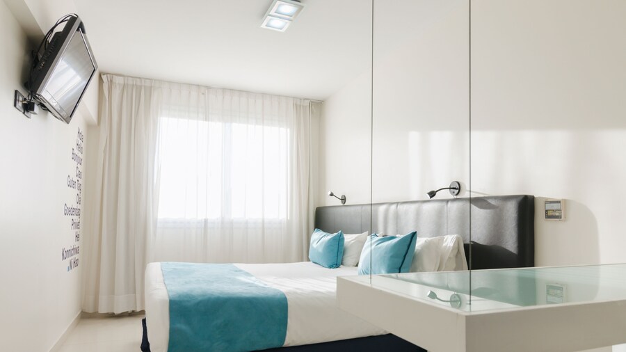 Cyan Recoleta Hotel