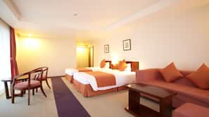 In-room safe, individually decorated, individually furnished, desk