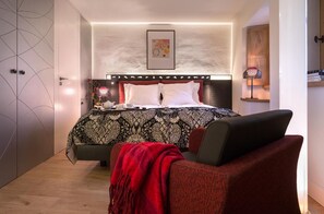 Premium bedding, minibar, in-room safe, individually decorated