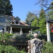 Top 10 Pet Friendly Hotels In Healdsburg Ca 117 Dog Cat Calderwood Inn