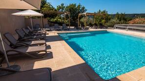 Piscine extérieure