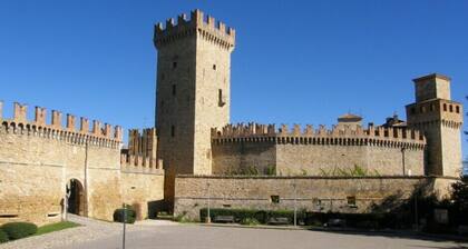 Castello di Vigoleno
