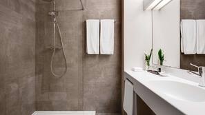 Free toiletries, hair dryer