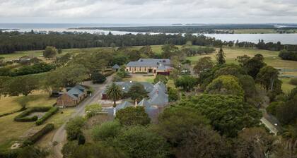 Coolangatta Estate