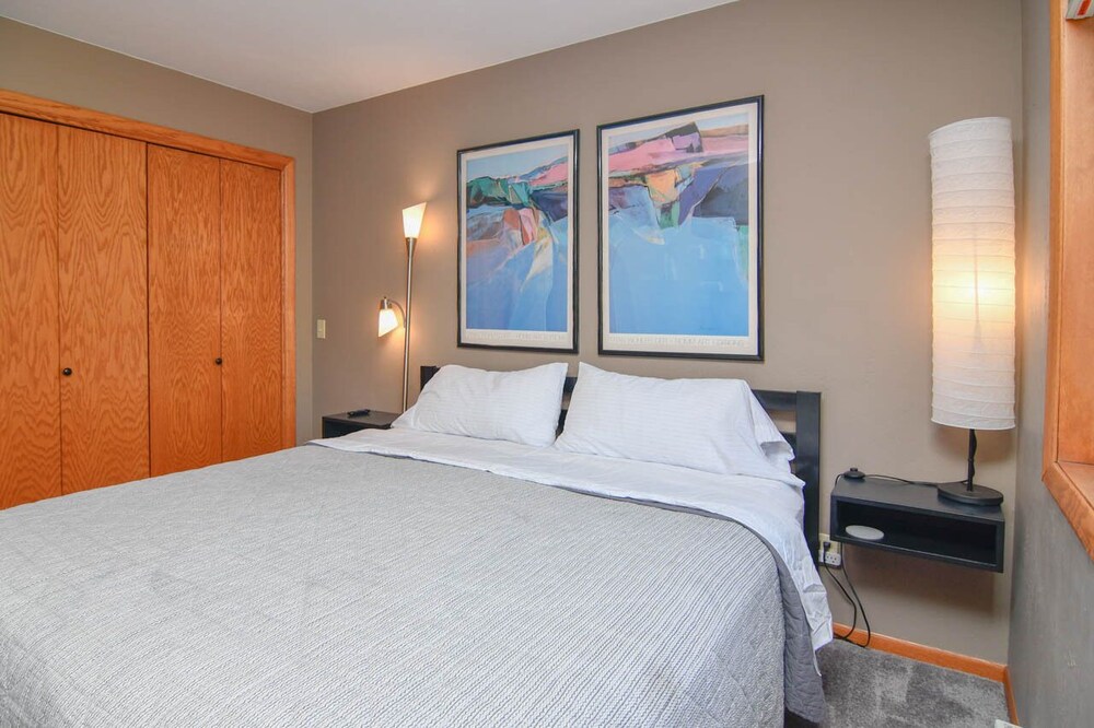 Hilltop Hideaway 1 Bedroom Condo in Fish Creek Fish Creek Vrbo