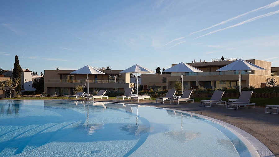 White Shell Beach Villas