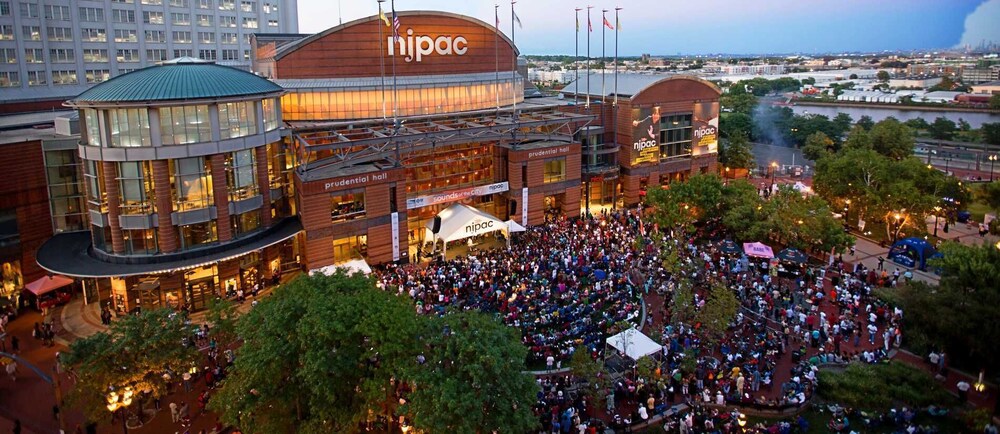 🌟 Modern Luxury 2BR Apt near Rutgers🔸NJIT🔸EWR🔸Prudential Ctr🔸min from NYC 🗽 