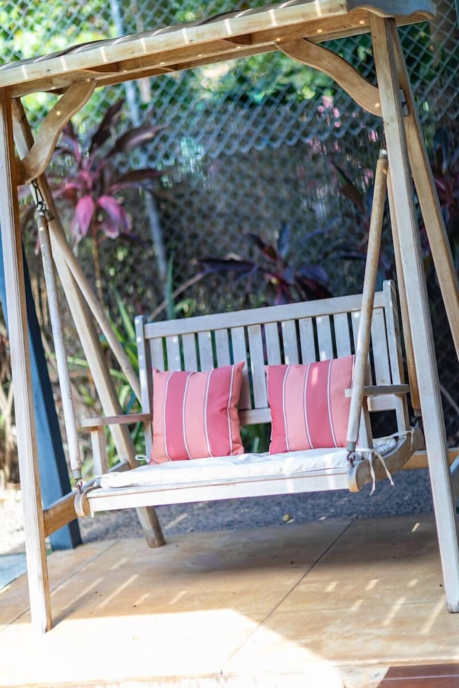 Darwin Style Tropical Luxury by the Foreshore