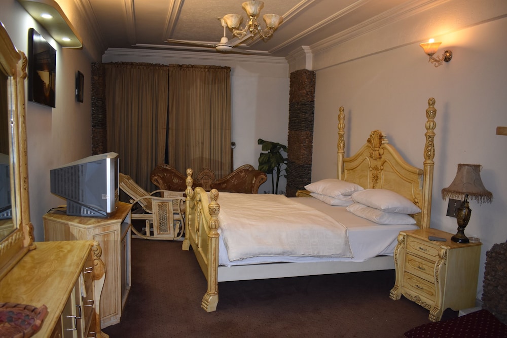 Undrah Inn Hotel Deals & Reviews (New Mirpur City, PAK) Wotif