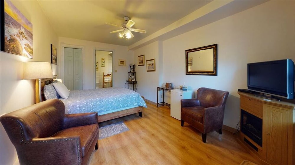 L'Acadie Room Patio, Downtown Wolfville Vrbo