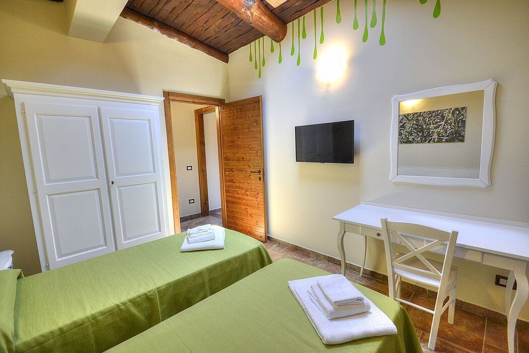 Casa Biancolilla B, fully refundable with voucher*: A welcoming apartment situated at a short distance from the beach, with Free WI-FI. in Casal Velino, Italy
