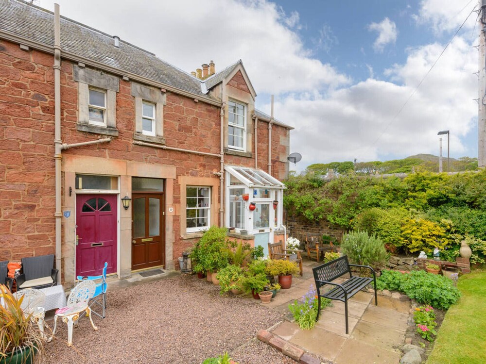 Dunlin - 1 Bedroom Seaside Apartment