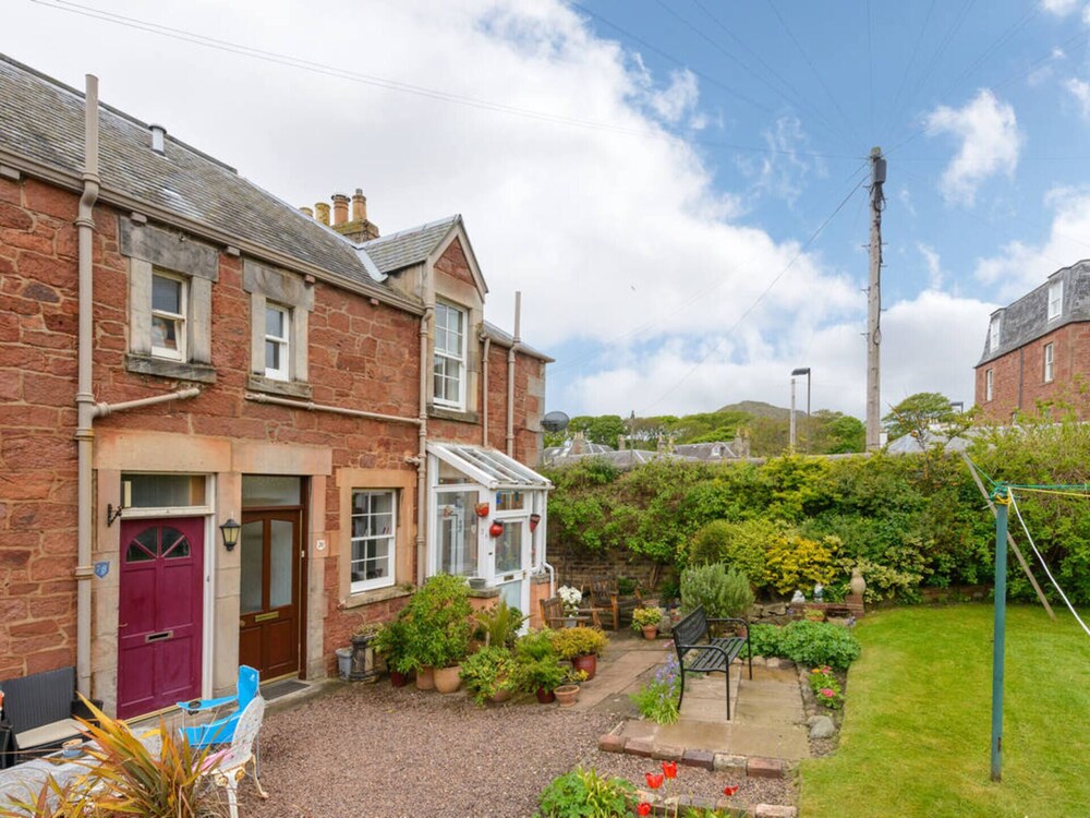 Dunlin - 1 Bedroom Seaside Apartment