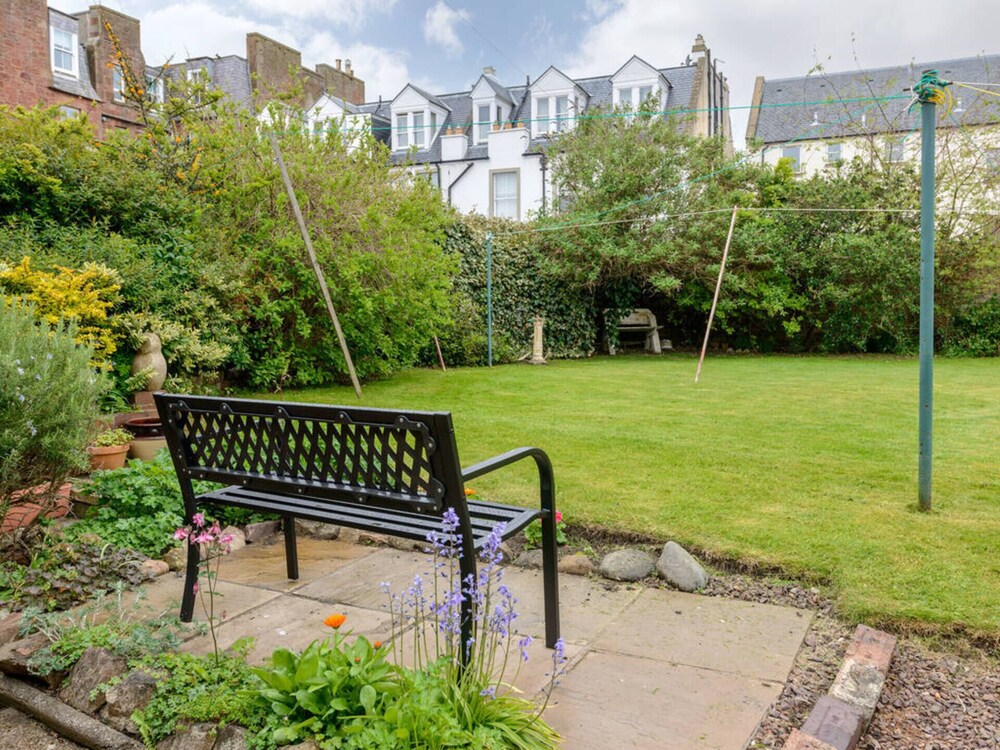 Dunlin - 1 Bedroom Seaside Apartment