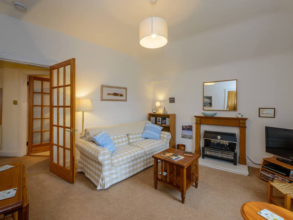 Dunlin - 1 Bedroom Seaside Apartment