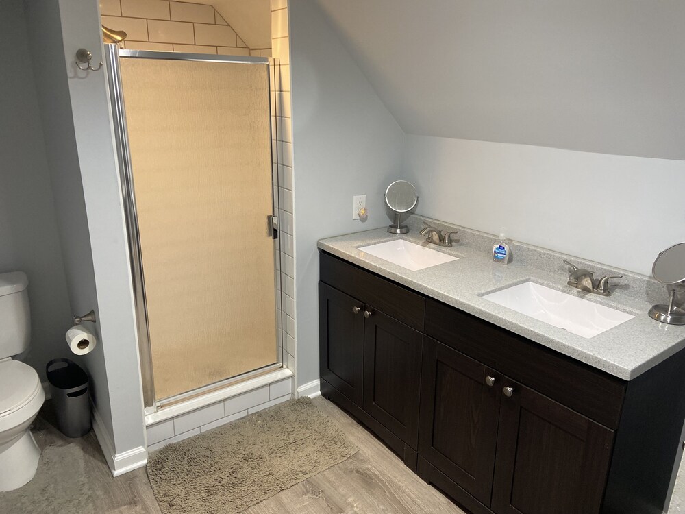 Historical Renovated Downtown Westfield Farmhouse