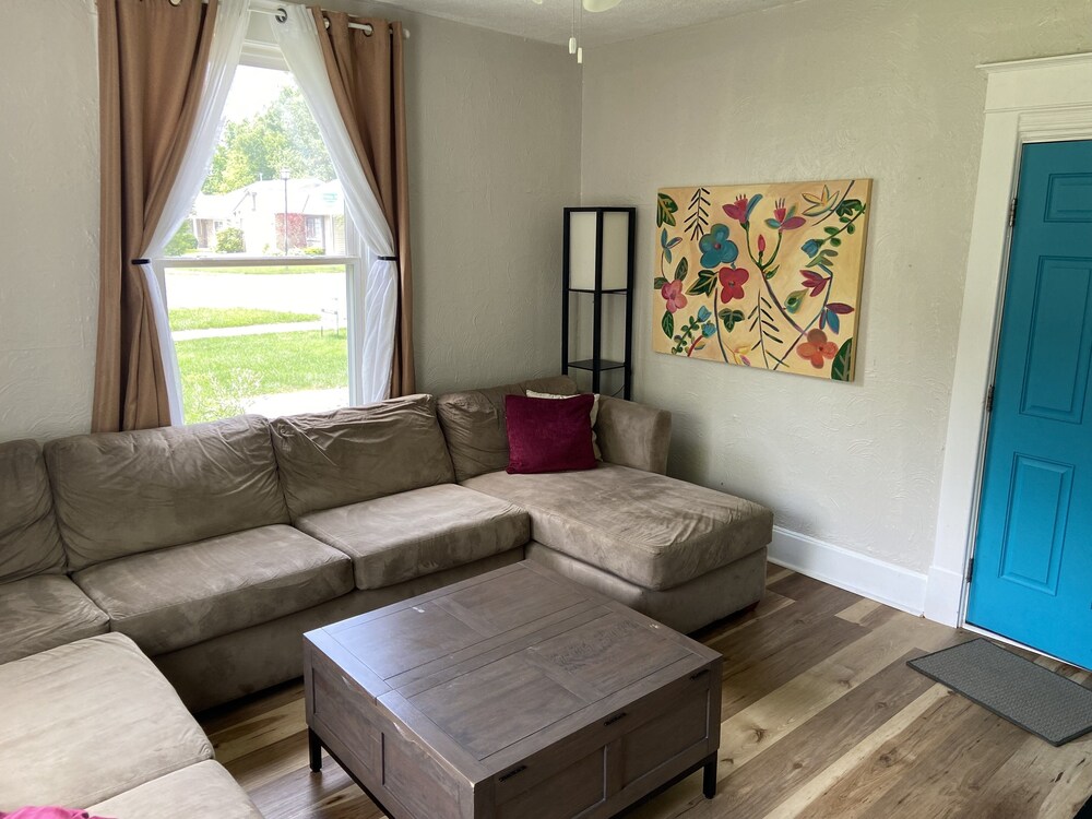 Historical Renovated Downtown Westfield Farmhouse