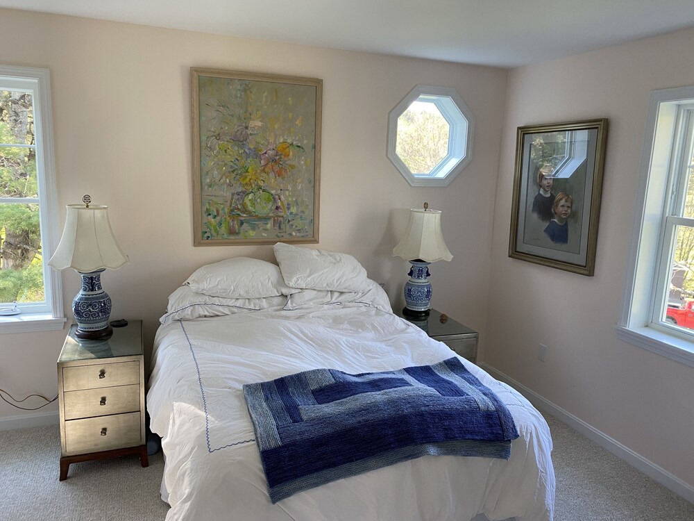 Fabulous views! Brand new house! Hartford Vrbo