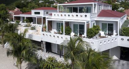 Wharfside Village Hotel