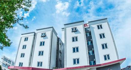 Beno'S Hotel