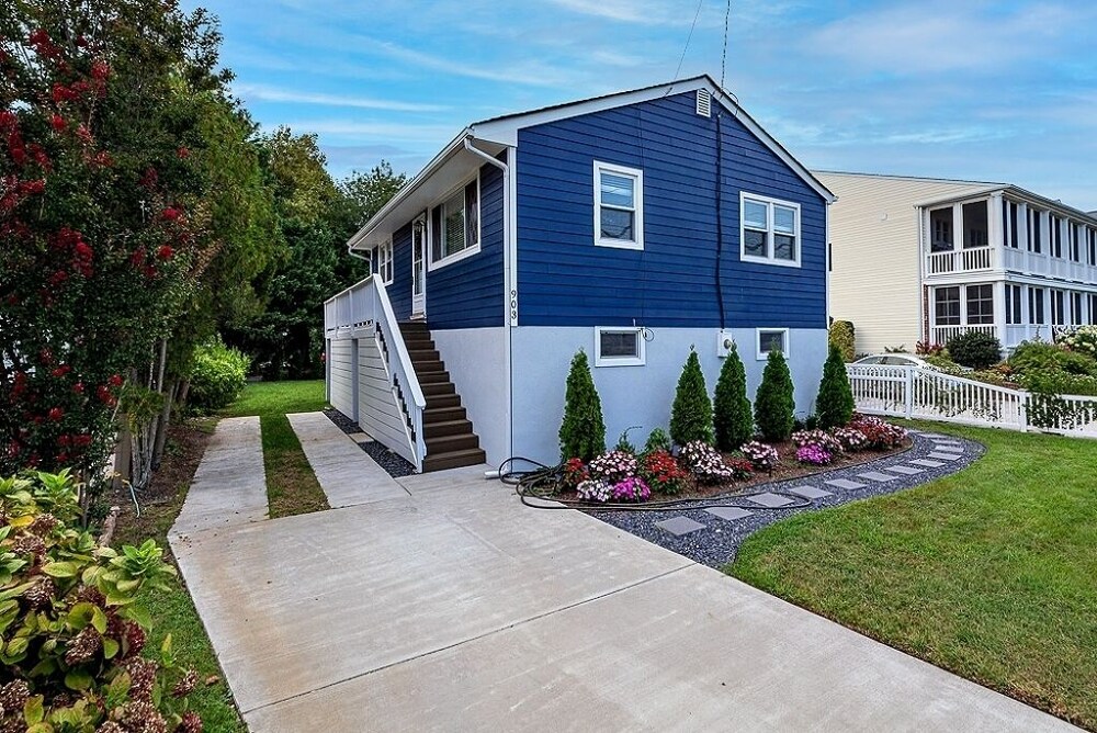 Salty Dog Beach House in Cape May's Historic District 