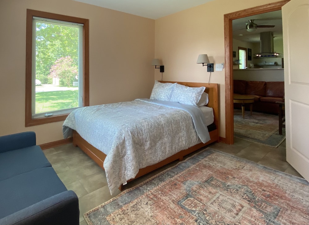 Belle Weather ahead Oriental Vrbo